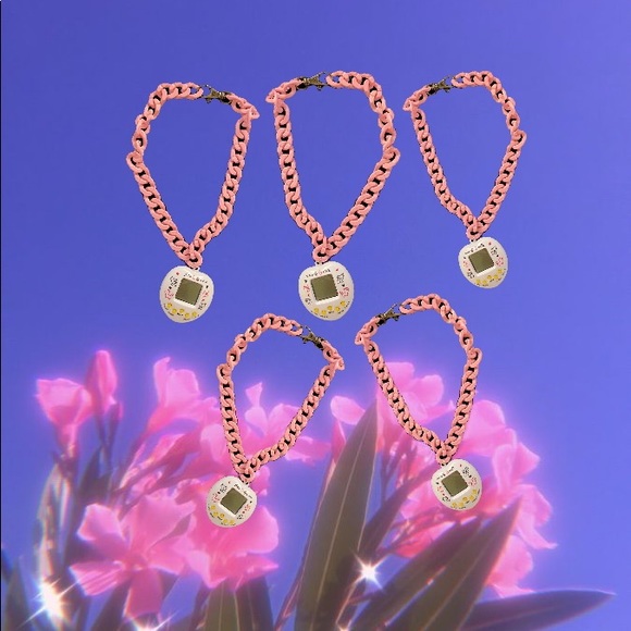 COPY - Tamagotchi Chain - Picture 2 of 5